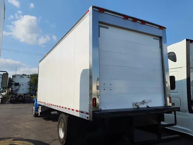 2018 FREIGHTLINER/MERCEDES M2 106