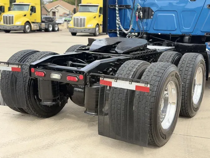 2023 International LT625f5d9fdbe9102bdaa1b536f2ee30bde6d