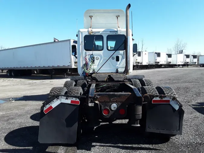 2014 FREIGHTLINER/MERCEDES CASCADIA 125