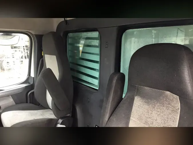 2020 Freightliner Cascadia 126