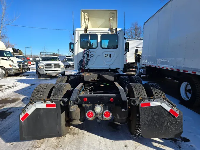 2019 FREIGHTLINER/MERCEDES CASCADIA 125