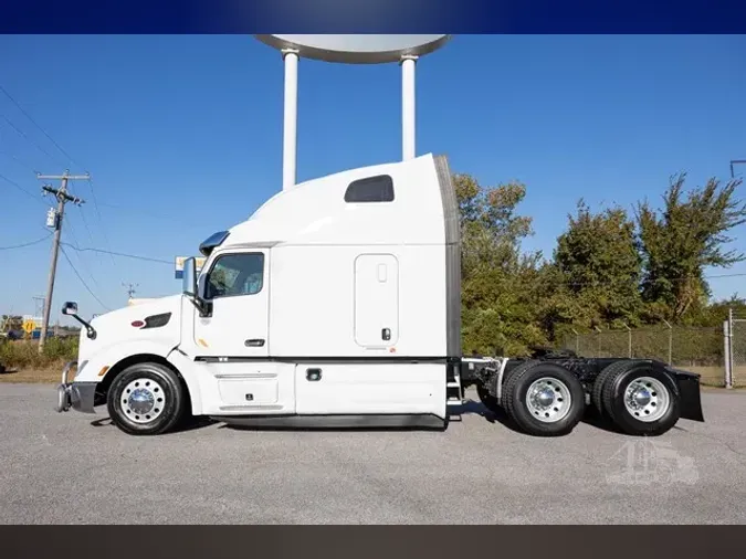 2021 PETERBILT 579