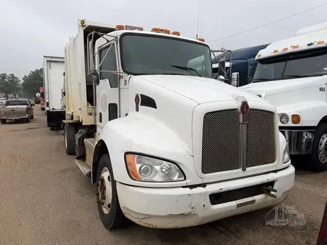 2014 KENWORTH T270