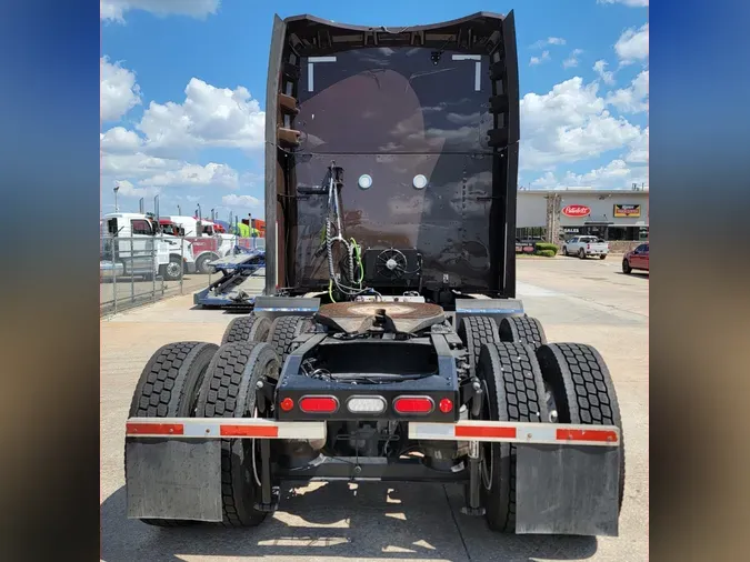 2020 Peterbilt 579