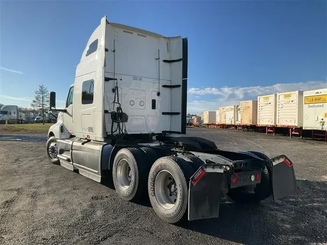 2022 INTERNATIONAL LT