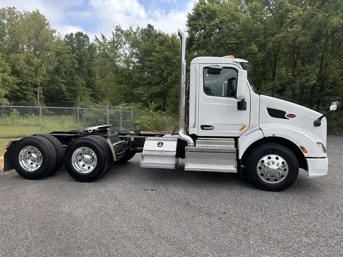 2022 Peterbilt 579