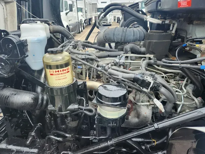 2019 HINO 268A