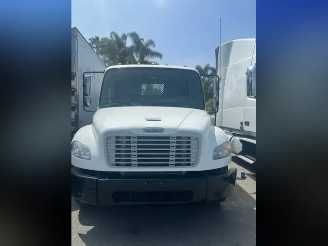 2018 FREIGHTLINER/MERCEDES M2 106