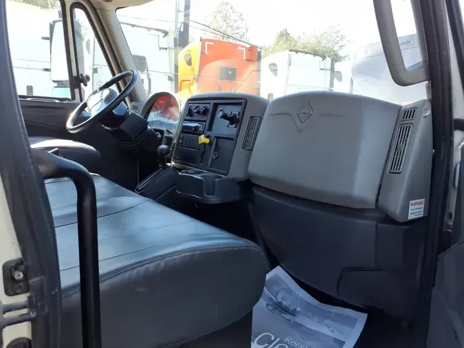 2018 NAVISTAR INTERNATIONAL 4300 LP