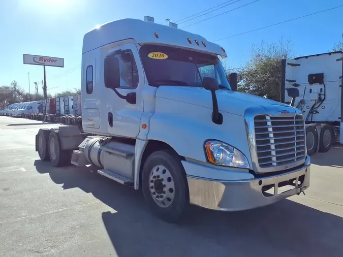 2020 FREIGHTLINER/MERCEDES CASCADIA 125