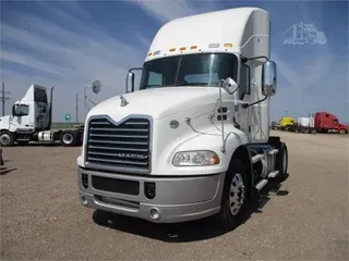 2014 MACK PINNACLE CXU612