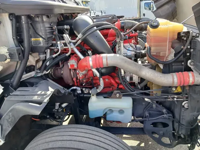 2020 NAVISTAR INTERNATIONAL LT625 SLPR CAB