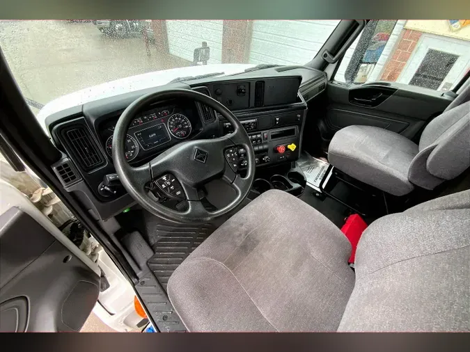 2020 INT LT625 6x4