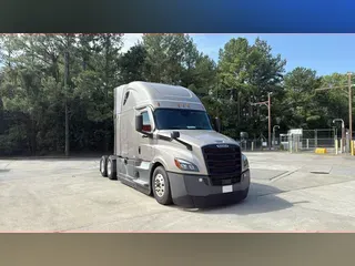 2022 Freightliner Cascadia 126