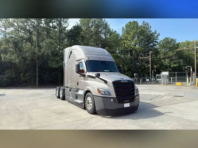2022 Freightliner Cascadia 126f5ff5a4e37e6e1f547b7c535ca26763c