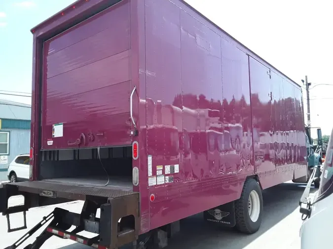 2016 FREIGHTLINER M2 106