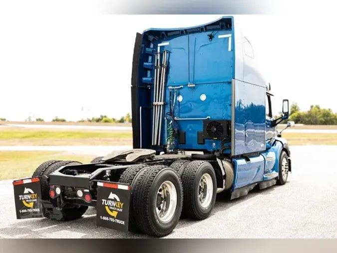 2019 PETERBILT 579
