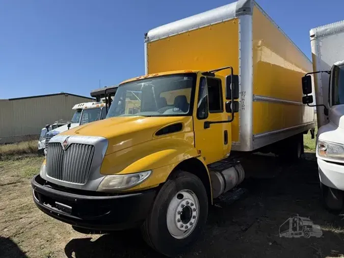 2018 INTERNATIONAL DURASTAR 4300