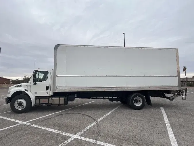 2018 Freightliner M2