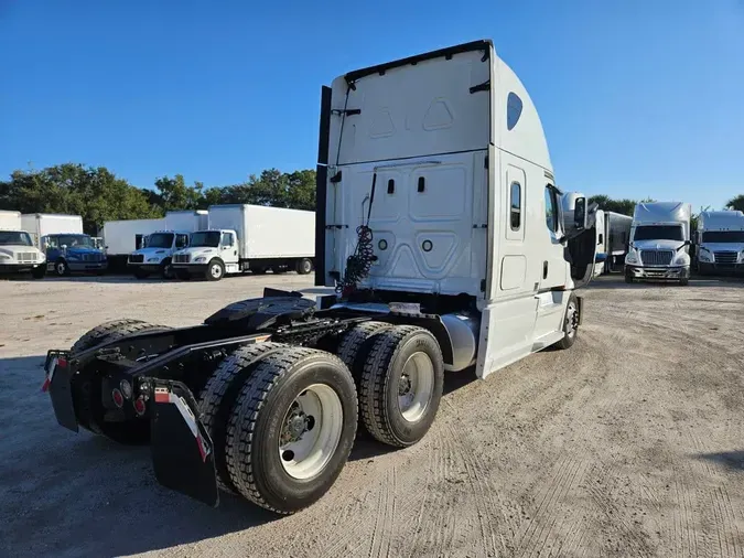 2020 FREIGHTLINER/MERCEDES NEW CASCADIA PX12664