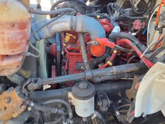 2019 NAVISTAR INTERNATIONAL MV607 (4X2)