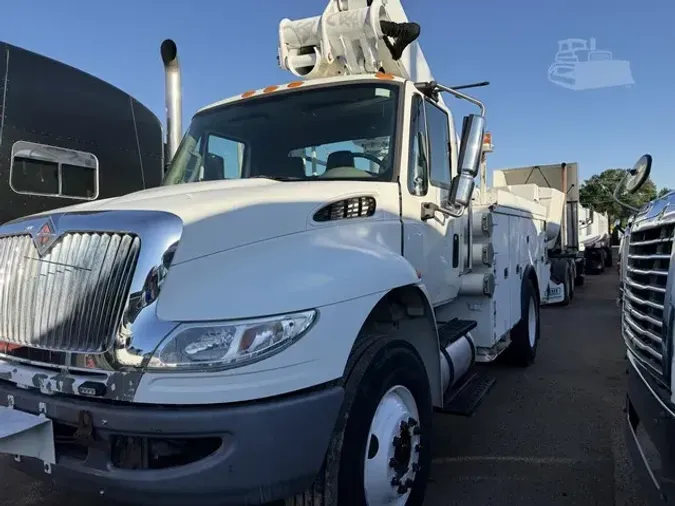 2011 ALTEC TA41Mf60d4900c3e70a350606da7d99325916