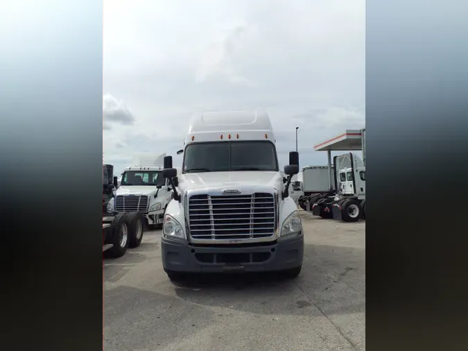 2019 FREIGHTLINER/MERCEDES CASCADIA 125