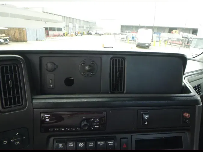 2020 International LT625