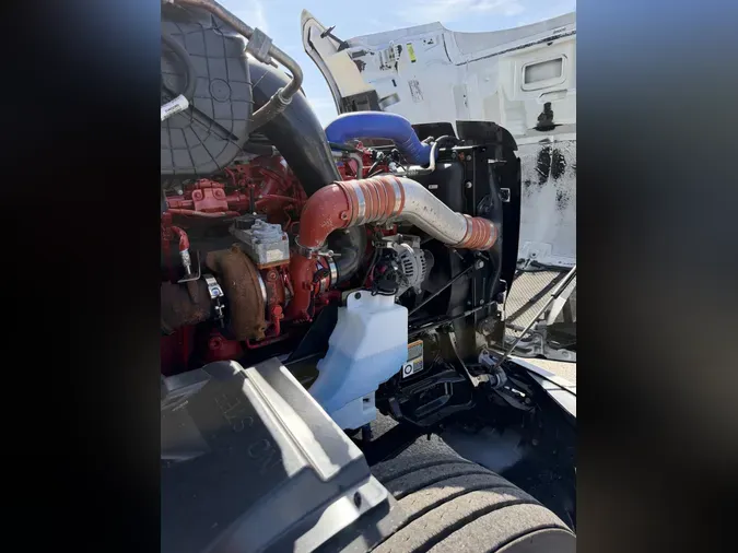 2022 Peterbilt 579f611e86fd84f1f593906a87bb21d8ab5