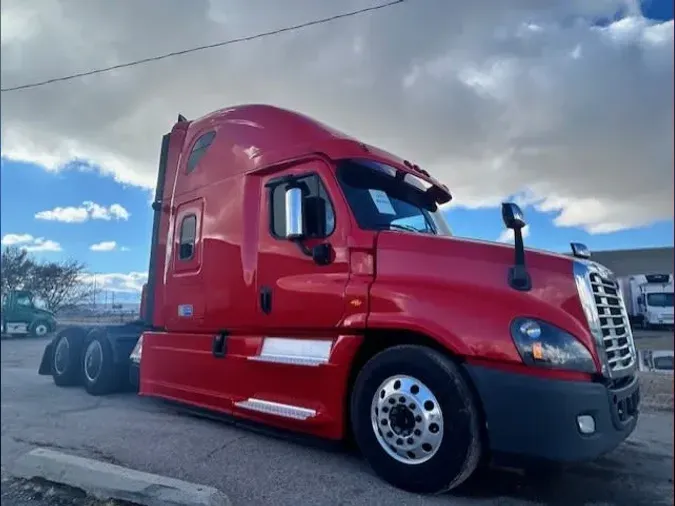 2019 FREIGHTLINER/MERCEDES CASCADIA 125