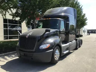 2021 INTERNATIONAL LT625