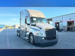 2022 Freightliner Cascadia 126