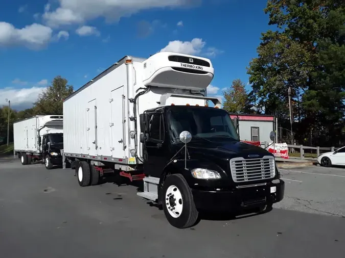2018 FREIGHTLINER/MERCEDES M2 106
