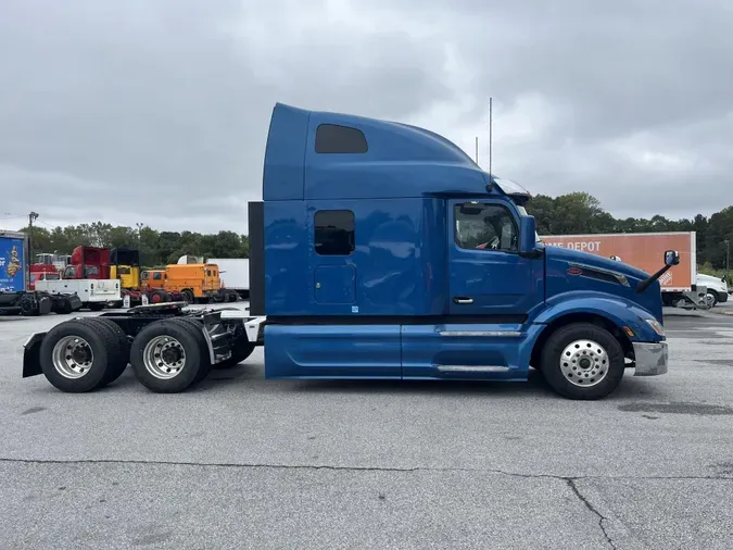 2023 Peterbilt 579