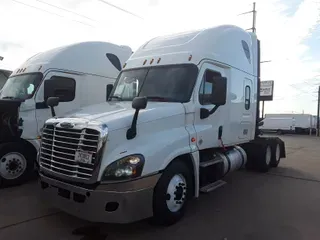 2019 FREIGHTLINER/MERCEDES CASCADIA 125