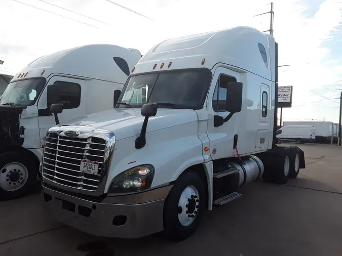 2019 FREIGHTLINER/MERCEDES CASCADIA 125f61ccc09dfc8bf07bd015f69cf6594d0