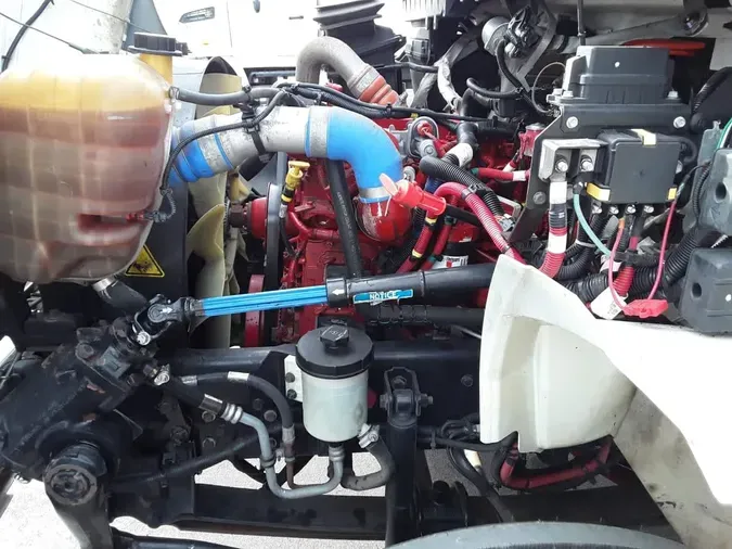 2019 NAVISTAR INTERNATIONAL 4300