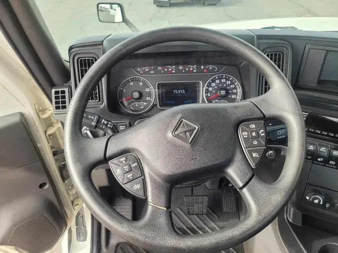 2020 International LT625