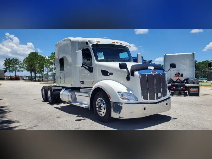2022 Peterbilt 579