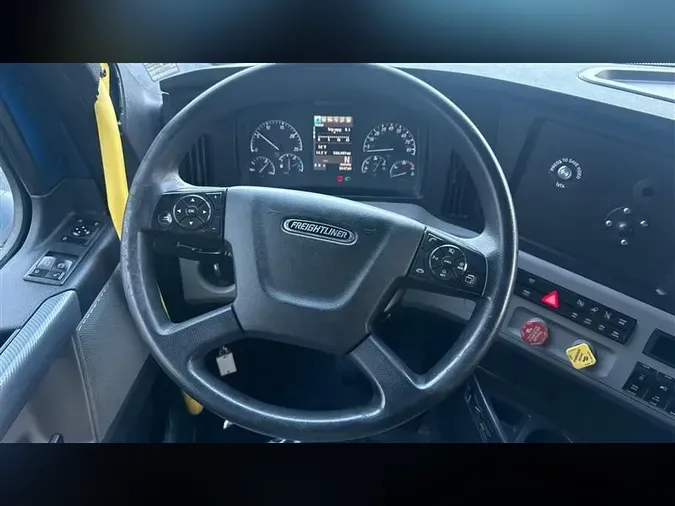 2021 FREIGHTLINER CASCADIA