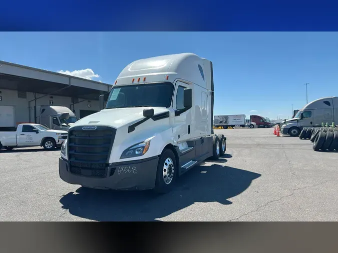 2019 Freightliner Cascadia 126