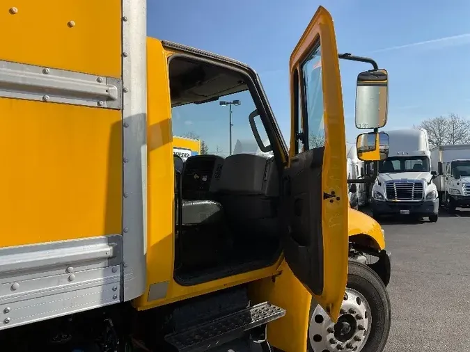 2018 International 4300