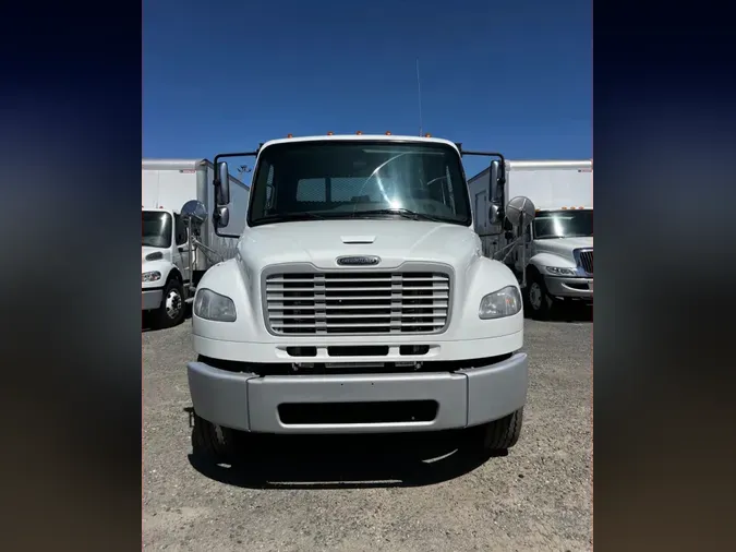 2016 FREIGHTLINER M2 106