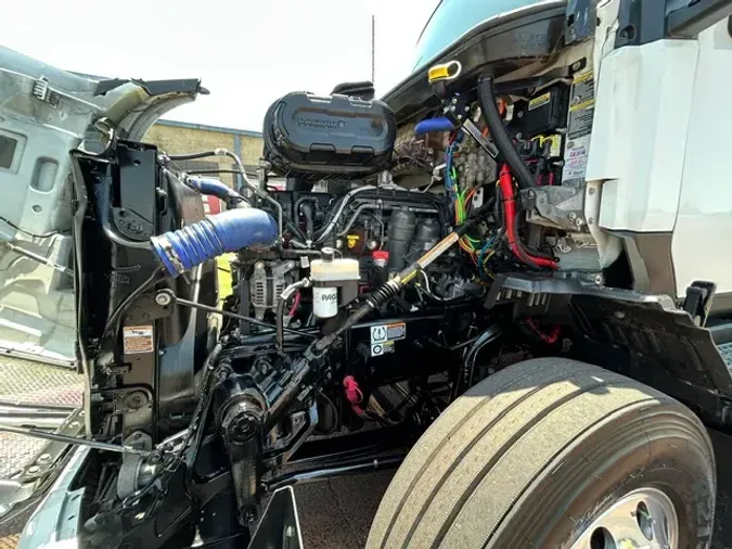 2023 KENWORTH T680f631a8517c0b9b7021c5ca8de4fdf5d0