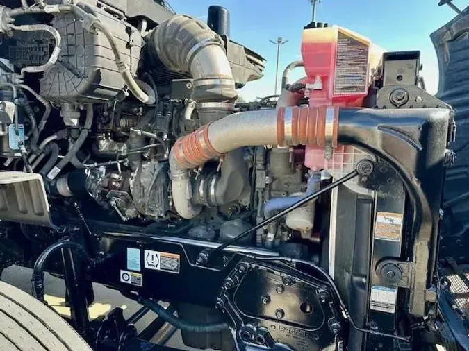 2022 Peterbilt 579