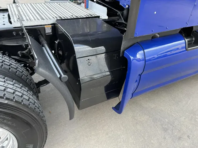 2022 Peterbilt 579