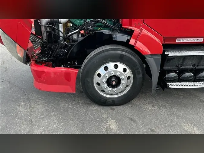 2015 VOLVO VNL300f63aa012cd38b59647e910fb4d12b1db