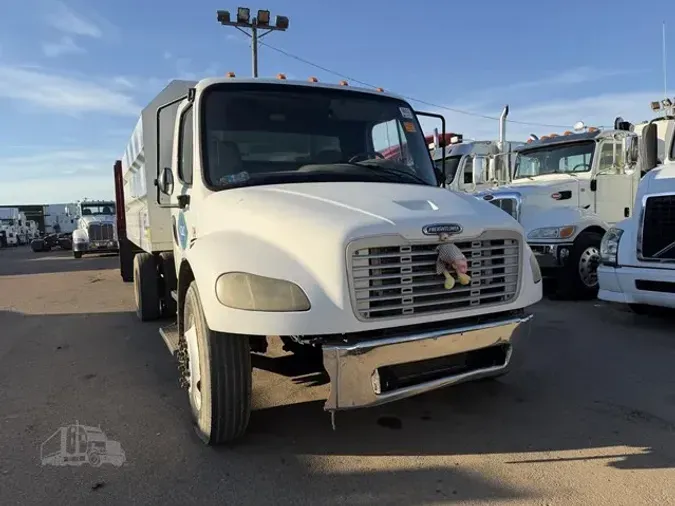 2006 FREIGHTLINER BUSINESS CLASS M2 106f6419034310b9ade27ca92952dc8336a