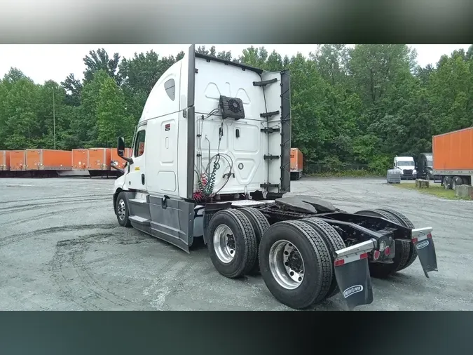 2022 Freightliner Cascadia 126f6436ae66a2cfc7fc9fe5dc702148bb1