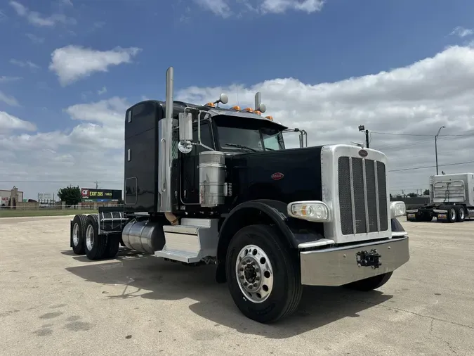 2020 Peterbilt 389
